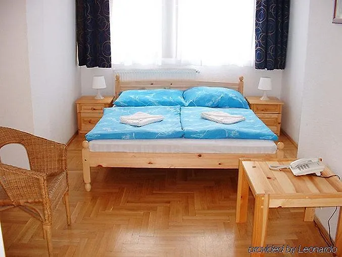 **  Hotel Rila Budapest Ungarn