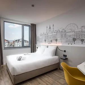Hotel B&B Hotel Budapest City, Budapest