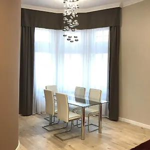 Gozsdu Glamour Apartament