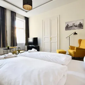 Standard By Hi5 - Dessewffy 39 Apartament